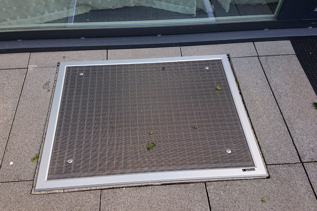 Lichtschachtabdeckung-grösse-frei-wählbar