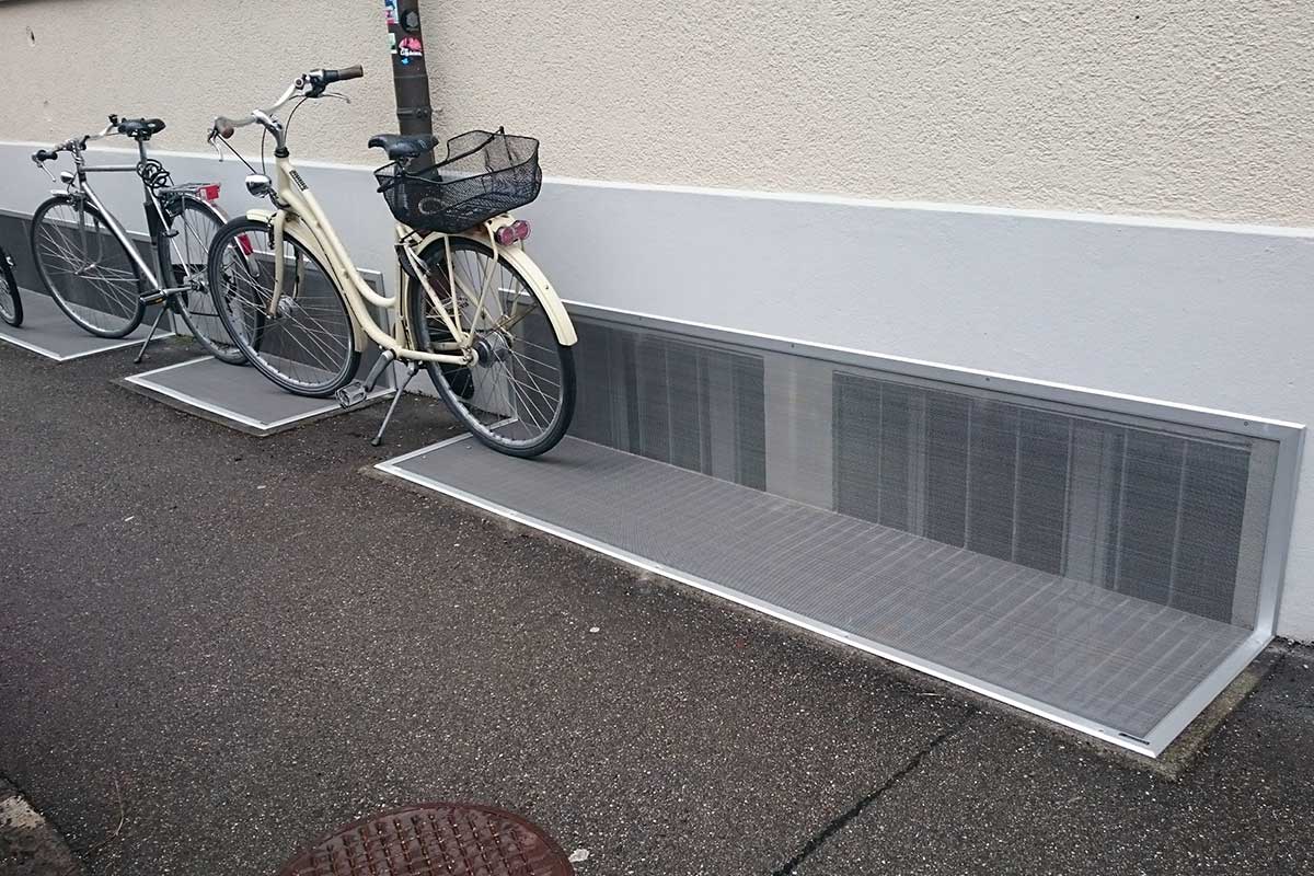 Lichtschachtabdeckung-gebogen