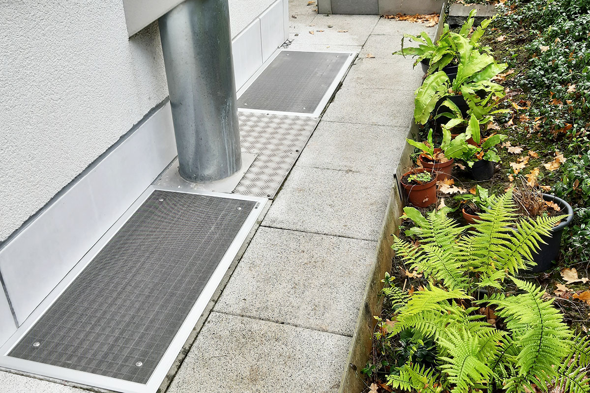 Lichtschachtabdeckungen-montieren-lassen