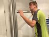 Rollo-für-Fenster-Mückengitter-montieren-lassen